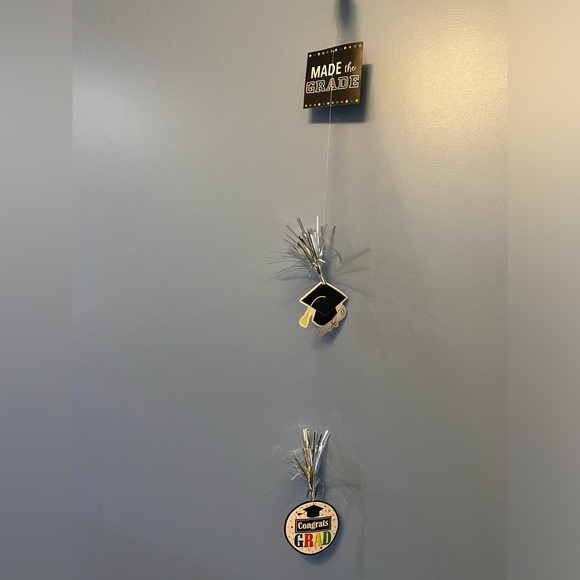 3/$15! | Elegant Black Gold Hanging GRADUATION DECOR SET | command hooks incl. - Picture 1 of 4